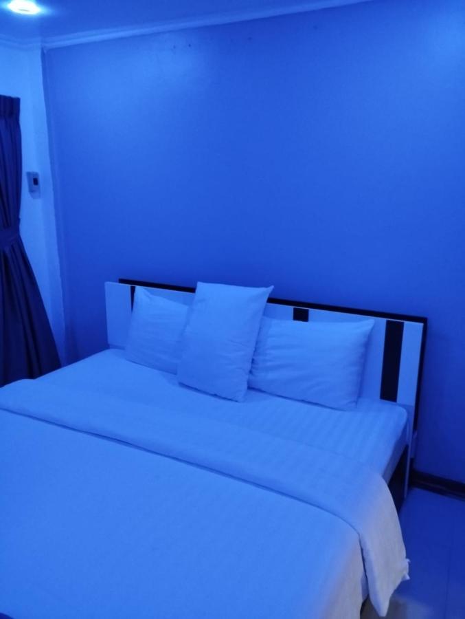 Galaxy Suites Паттайя Экстерьер фото