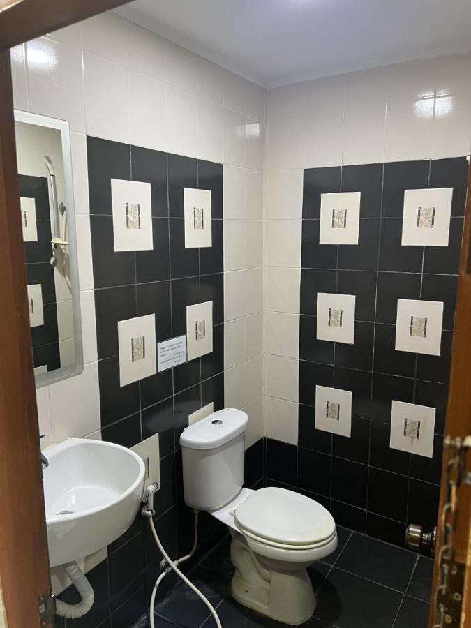 Galaxy Suites Паттайя Экстерьер фото