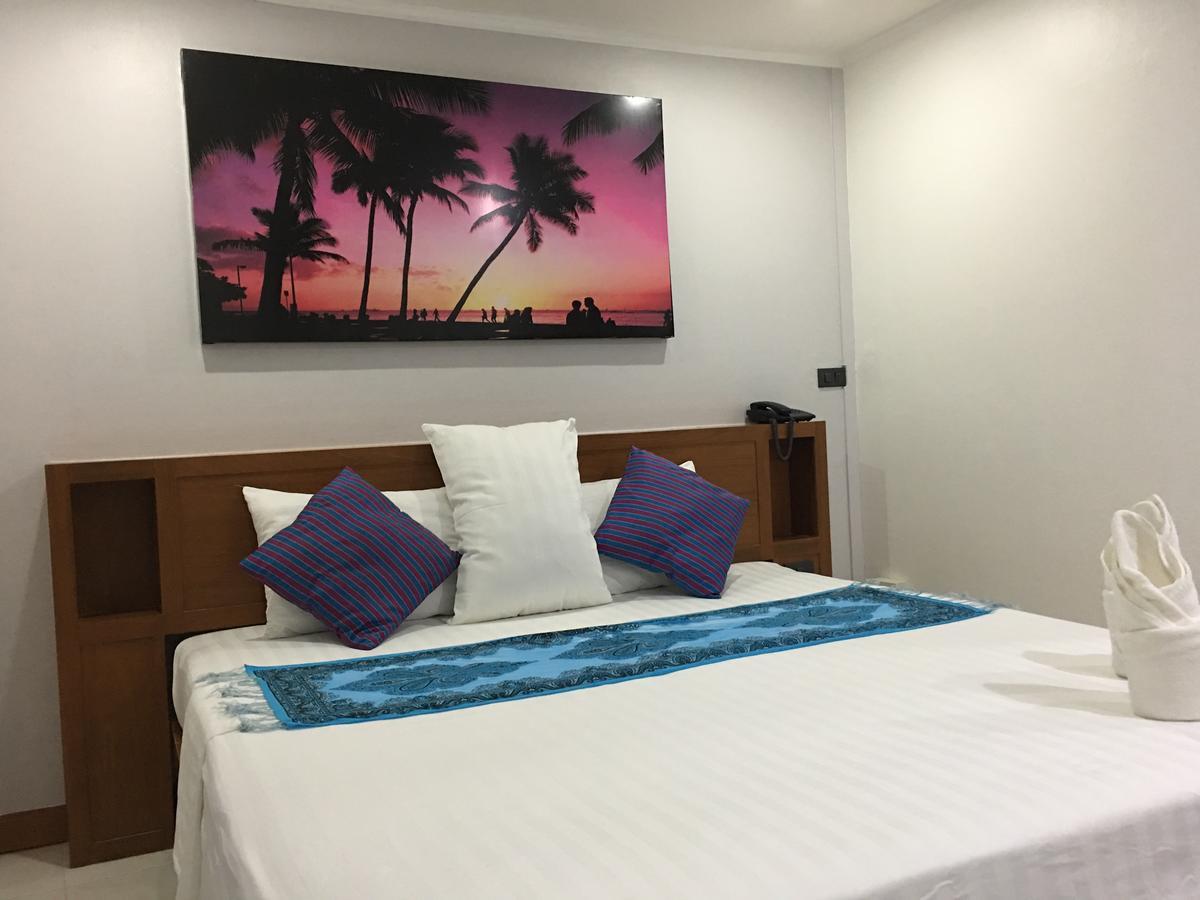 Galaxy Suites Паттайя Экстерьер фото