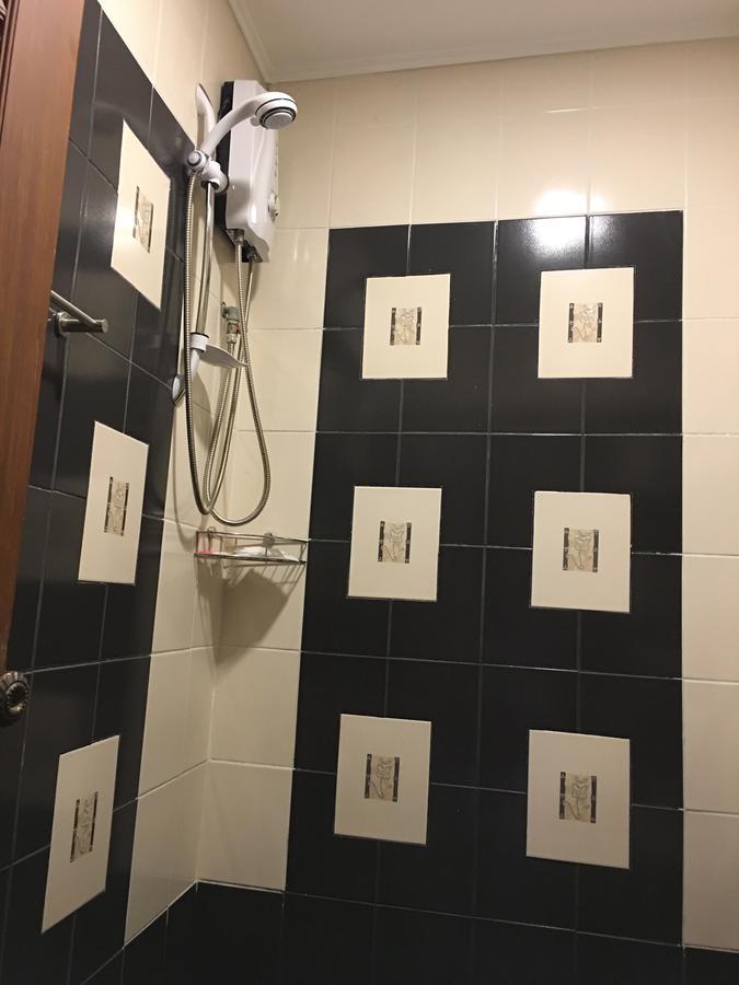 Galaxy Suites Паттайя Экстерьер фото